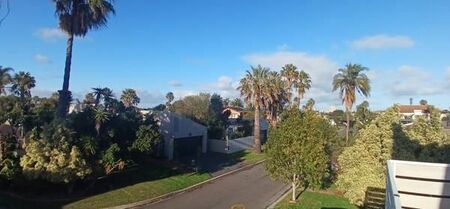 3 Bedroom House in Blouberg Rise