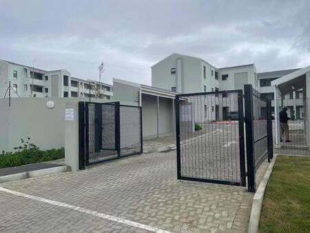 2 Bedroom Apartment in Parklands