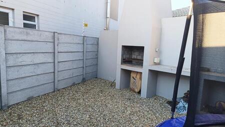 3 Bedroom House in Parklands North