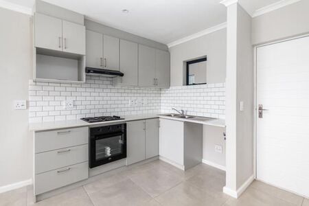 2 Bedroom Apartment in Sandown