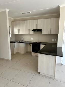 3 Bedroom Duplex in Parklands