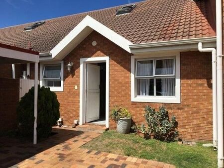 3 Bedroom Townhouse in Parklands