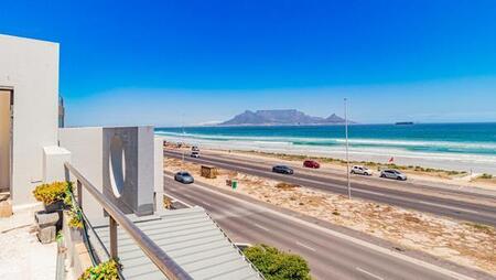 2 Bedroom House in Table View