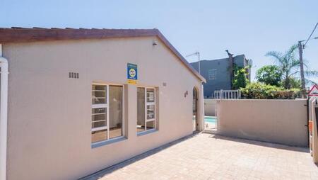 2 Bedroom House in Langvlei