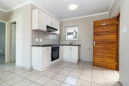 2 Bedroom Apartment in Paarl