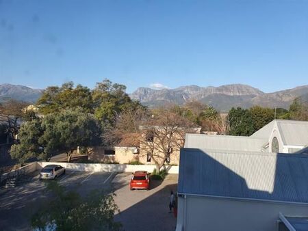 1 Bedroom Apartment in Paarl