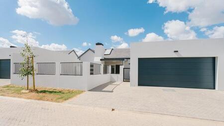 3 Bedroom House in Klein Parys