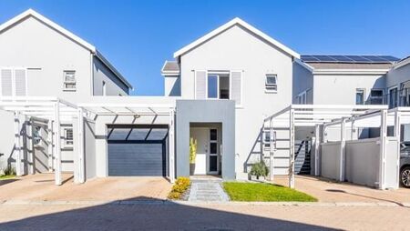3 Bedroom Townhouse in Paarl