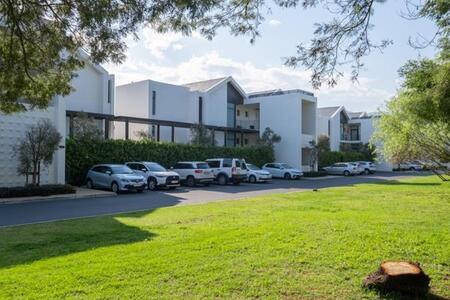 2 Bedroom Apartment in Val de Vie