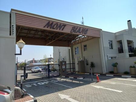 2 Bedroom Apartment in Whispering Pines