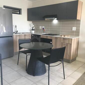 2 Bedroom Apartment in Gordons Bay Central
