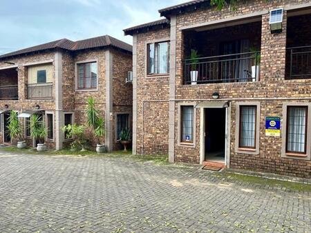 2 Bedroom Apartment in Sonheuwel