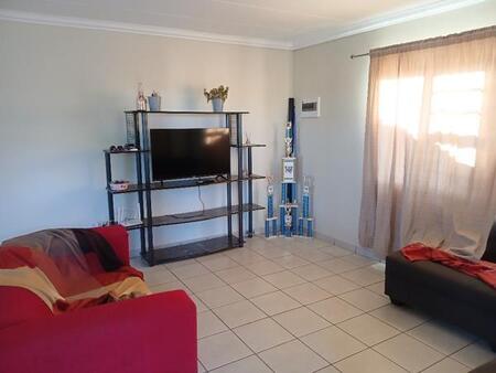 3 Bedroom Townhouse in Kathu