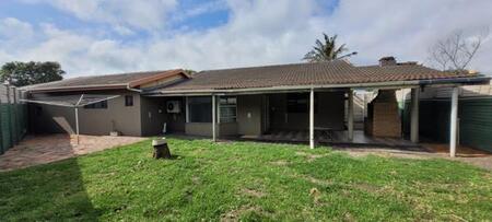 3 Bedroom Duet in Arboretum