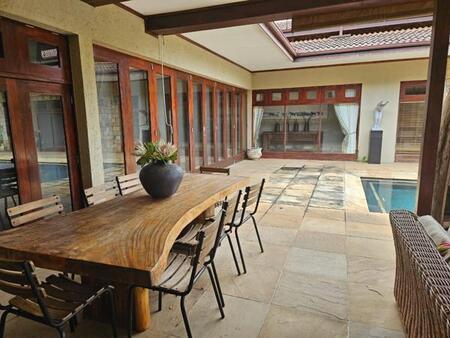 6 Bedroom House in White River Country Estate