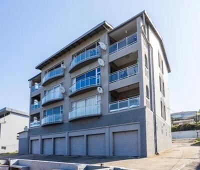 2 Bedroom Apartment in Manaba