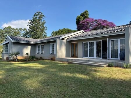 4 Bedroom House in Winterskloof