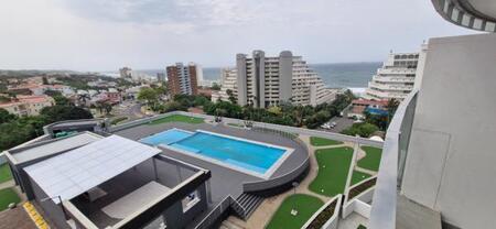 Bachelor apartment in Umhlanga Rocks