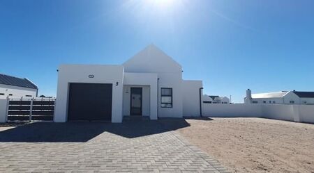 3 Bedroom House in Port Owen