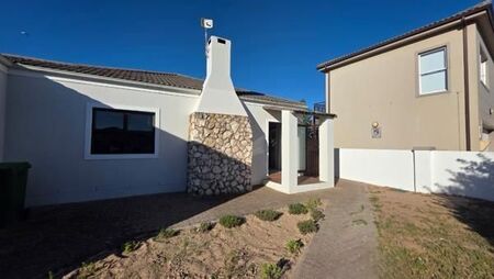 3 Bedroom House in Country Club