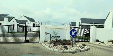 1 Bedroom House in Laguna Sands