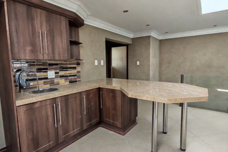 3 Bedroom Duet in Island View