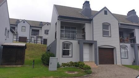 3 Bedroom Townhouse in Seemeeu Park