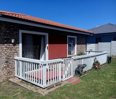 1 Bedroom Apartment in Dana Bay