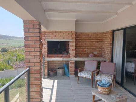 3 Bedroom House in Reebok