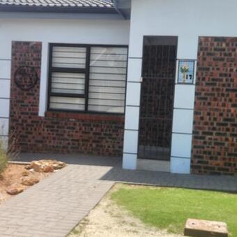 3 Bedroom House in Albertinia