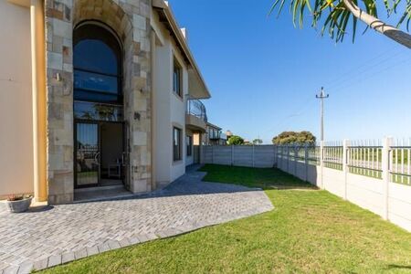 2 Bedroom Apartment in Reebok