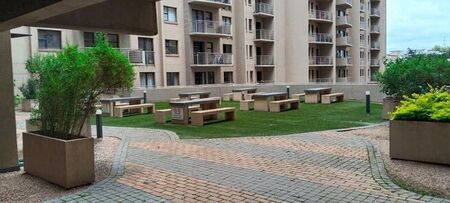 2 Bedroom apartment rented in Hatfield, Pretoria