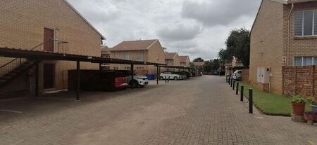 3 Bedroom townhouse - sectional rented in Willow Park Manor, Pretoria