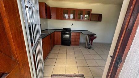 1 Bedroom cottage to rent in Lotus River, Cape Town