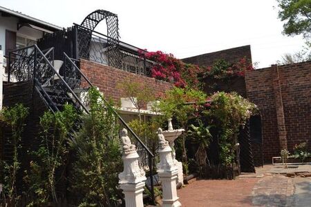 1 Bedroom cottage to rent in Observatory, Johannesburg