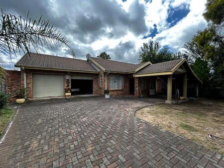 2 Bedroom House in Pioneer Park