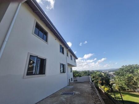 2 Bedroom Apartment in Clare Estate
