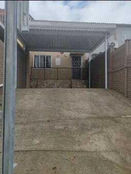 2 Bedroom House in Stonebridge