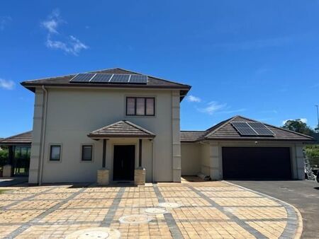 4 Bedroom House in Waterfall