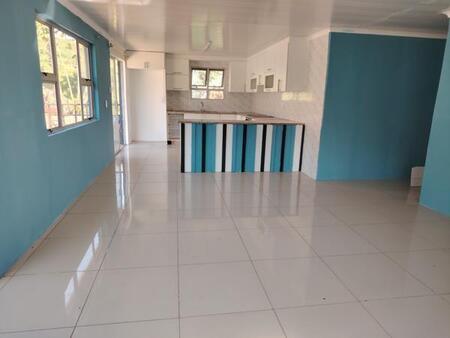 2 Bedroom House in Montclair