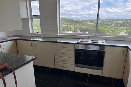 2 Bedroom Apartment in Amanzimtoti