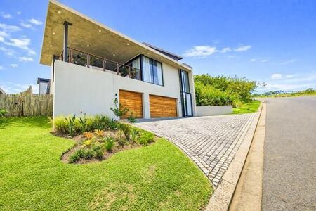 4 Bedroom House in Palm Lakes Estate