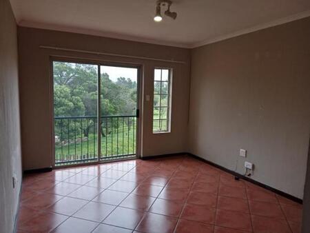 2 Bedroom Apartment in Wilgeheuwel