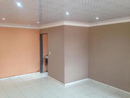 Bachelor apartment in Soshanguve