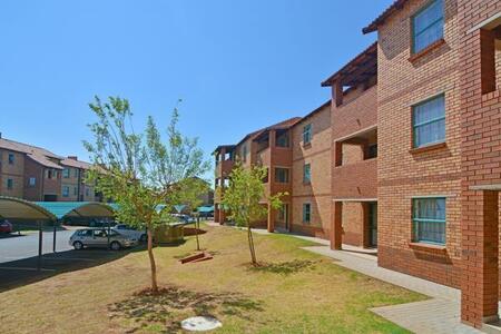 2 Bedroom Apartment in Lotus Gardens