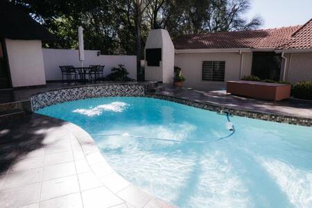 2 Bedroom Apartment in Meyerspark