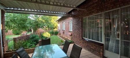 4 Bedroom Townhouse in Faerie Glen