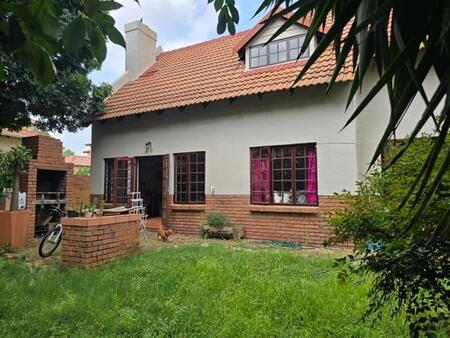 3 Bedroom Townhouse in Equestria