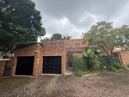 3 Bedroom Townhouse in Waterkloof
