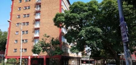 1.5 Bedroom Flat in Sunnyside